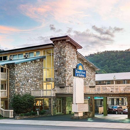 Days Inn & Suites By Wyndham Downtown Gatlinburg Parkway Exteriér fotografie