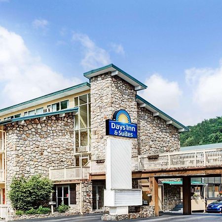 Days Inn & Suites By Wyndham Downtown Gatlinburg Parkway Exteriér fotografie